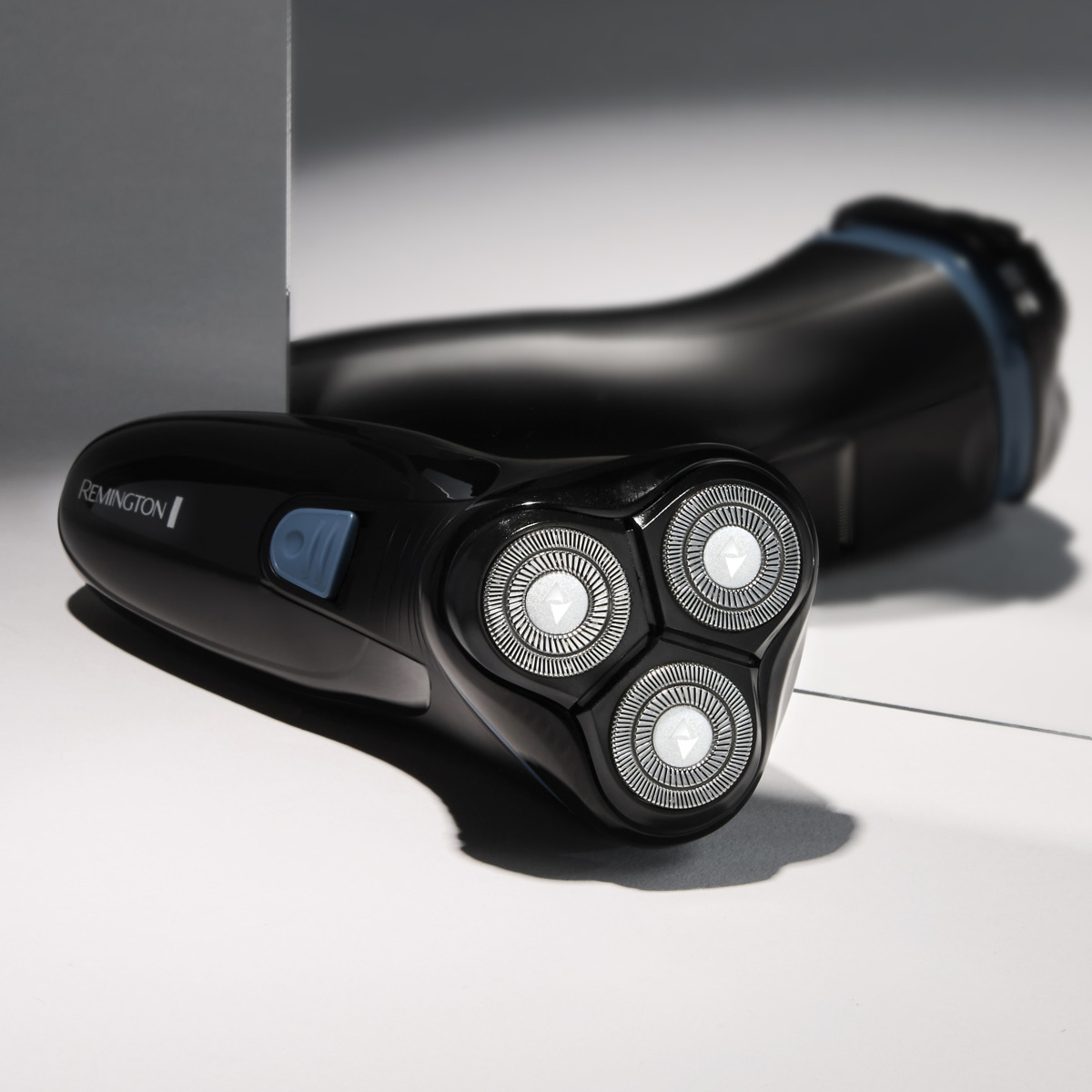 Shavers R150 R1000 Rotary shaver R1 Style Series - Men's razor - Tobco AG